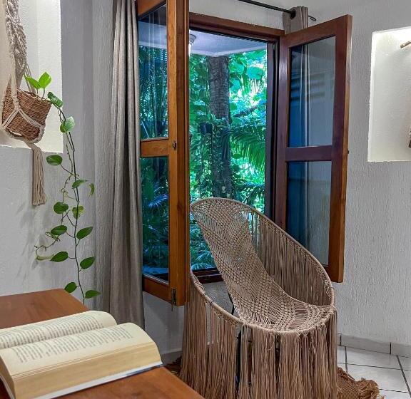 ジュニアスイート, Hulku