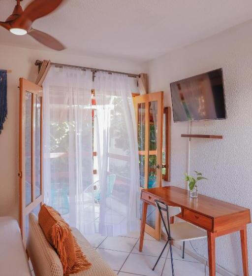 キングサイズベッドのスタンダードルーム, Hulku