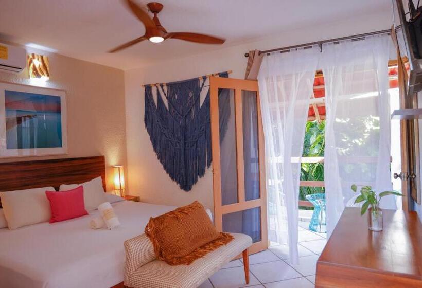 キングサイズベッドのスタンダードルーム, Hulku