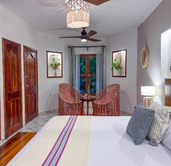 キングサイズベッドのスイートルーム, Hulku