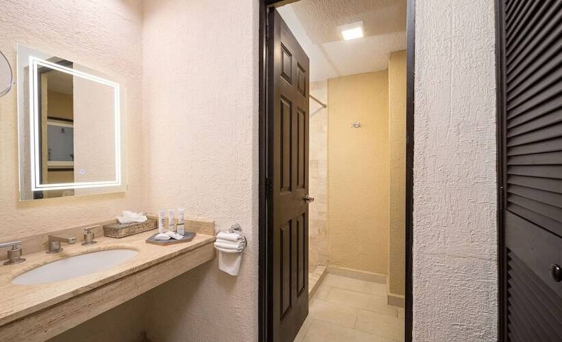 Номер Стандарт, Real De Minas San Miguel De Allende