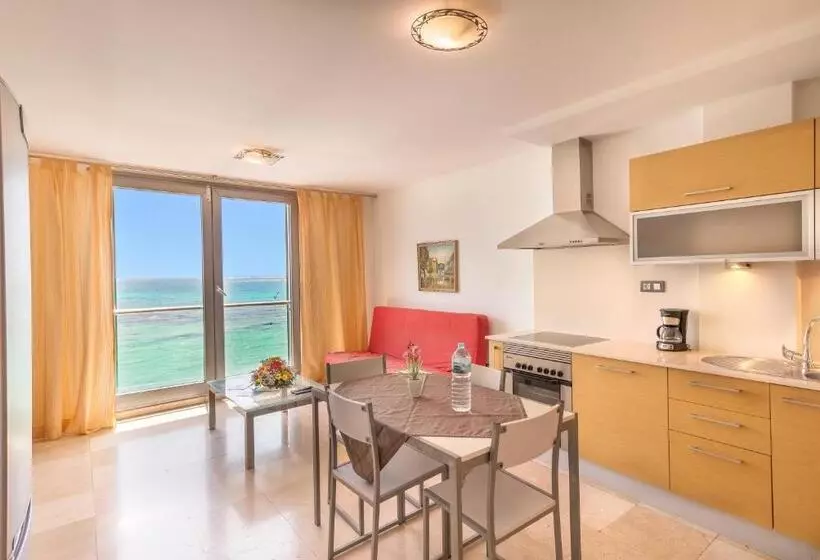آپارتمان سوپریور 1 خوابه با چشم‌انداز دریا, LIVVO Corralejo Beach