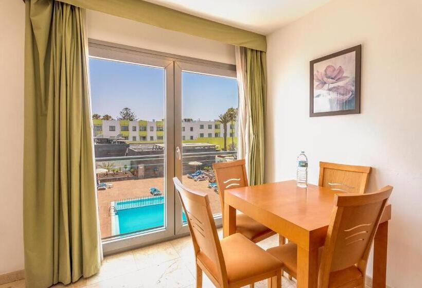 バルコニー付２ベッドルームアパートメント, LIVVO Corralejo Beach