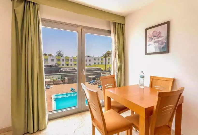 آپارتمان 2 خوابه با بالکن, LIVVO Corralejo Beach