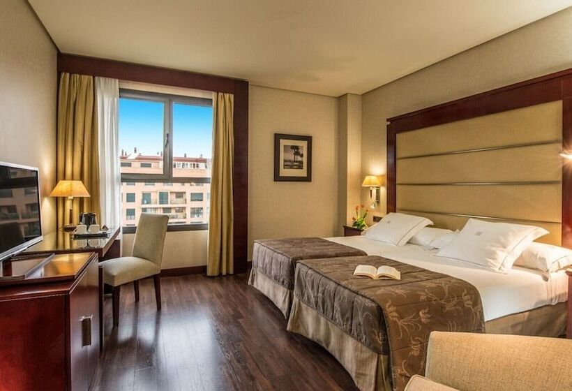 اتاق استاندارد, Valencia Center