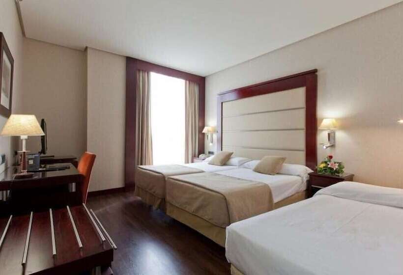 اتاق استاندارد, Valencia Center