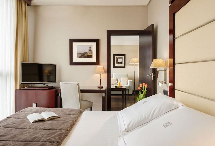 سوییت جونیور, Valencia Center