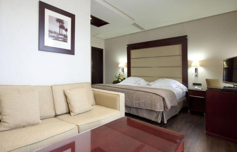 اتاق استاندارد, Valencia Center