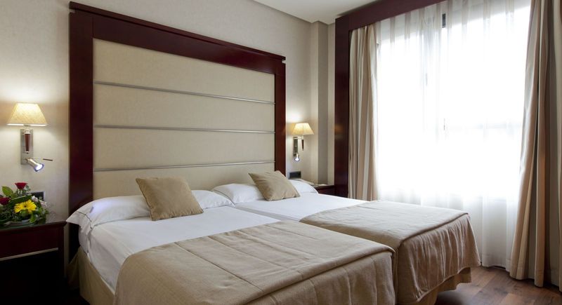 اتاق استاندارد, Valencia Center