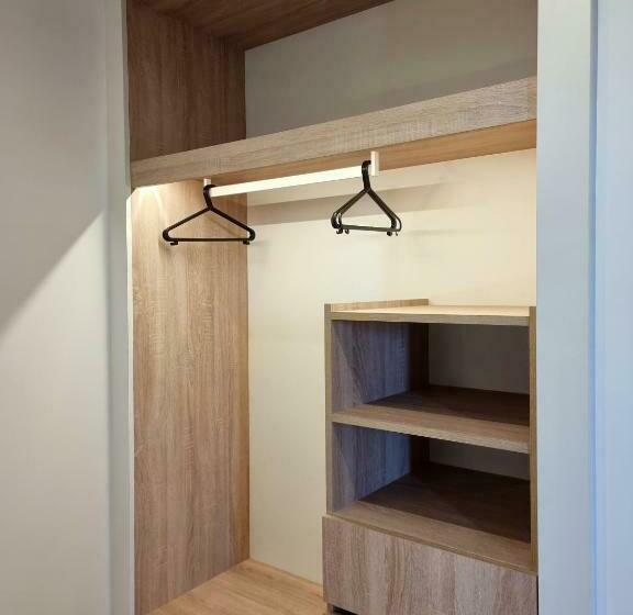 带1个卧室带泳池的公寓, Laguna Park 1