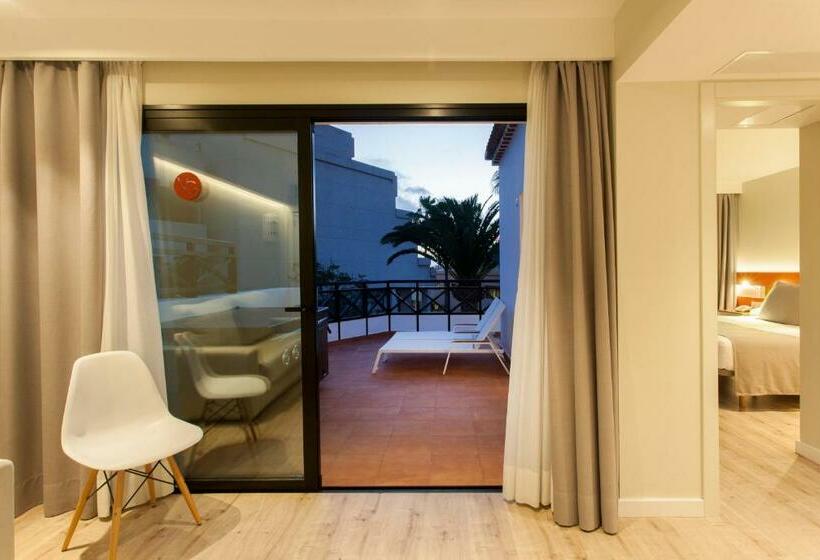 Люкс Повышенной Комфортности, Vanilla Garden Boutique Hotel   Adults Only