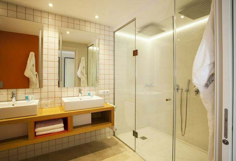 Люкс Повышенной Комфортности, Vanilla Garden Boutique Hotel   Adults Only