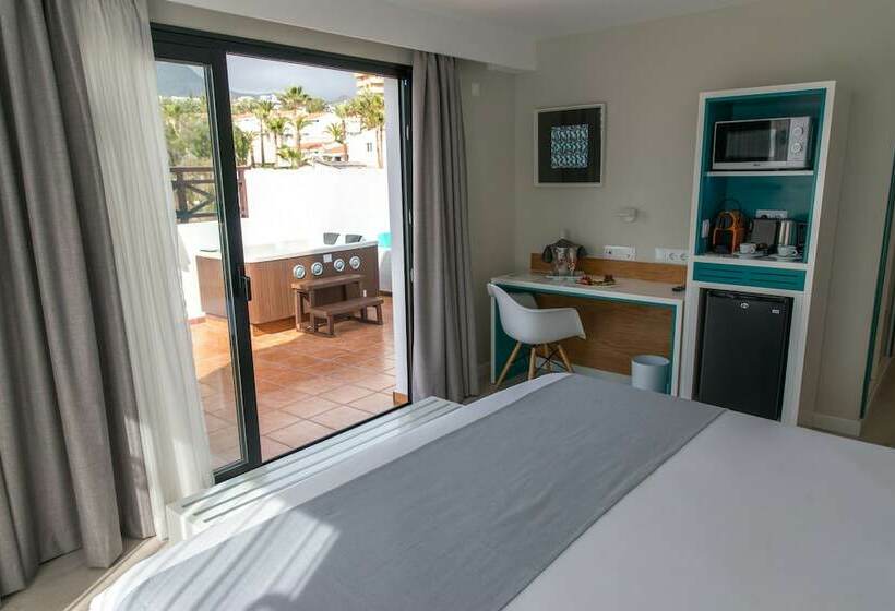 Полулюкс, Vanilla Garden Boutique Hotel   Adults Only