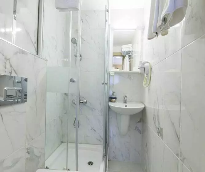 اتاق استاندارد, Naz Wooden House Inn