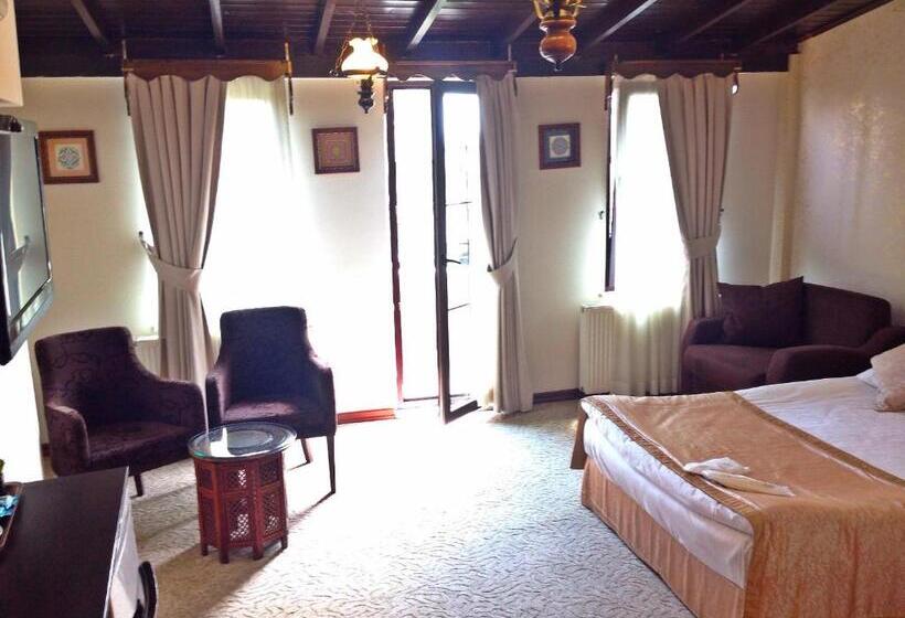Deluxe-huone Parveke, Naz Wooden House Inn