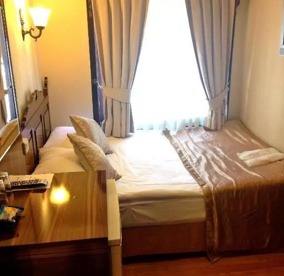 اتاق اکونومی, Naz Wooden House Inn
