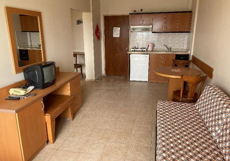 חדר סטנדרט, Atlantis Casino Resort Spa