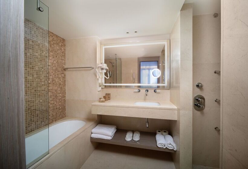 패밀리 스위트, Bentley Hotel Bosphorus   Special Class