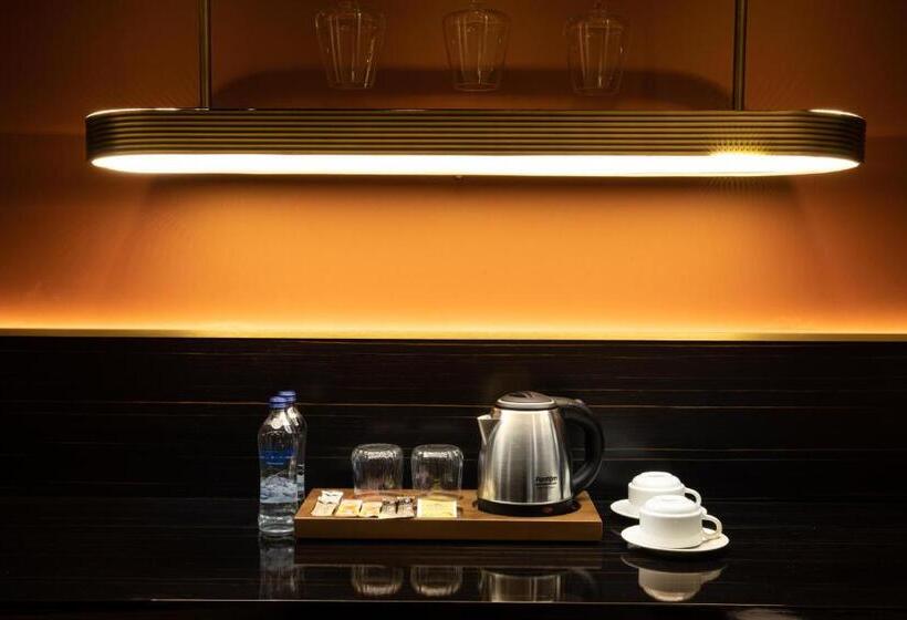 バルコニー付スイート, Bentley Hotel Bosphorus   Special Class