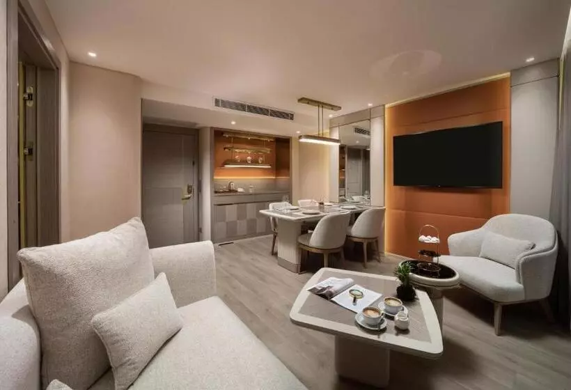 スイート（家族用）, Bentley Hotel Bosphorus   Special Class