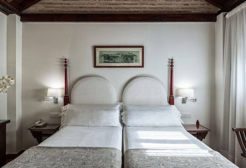 اتاق اجرایی, Casa Morisca