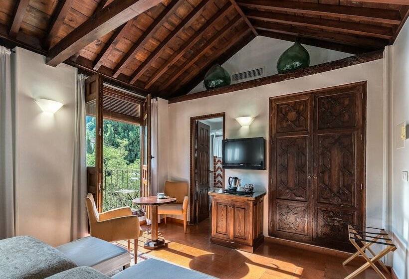 اتاق اجرایی, Casa Morisca