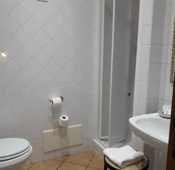 اتاق استاندارد چهار تخته, Europeo Napoli