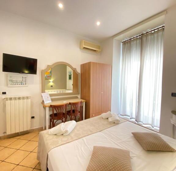 اتاق استاندارد چهار تخته, Europeo Napoli