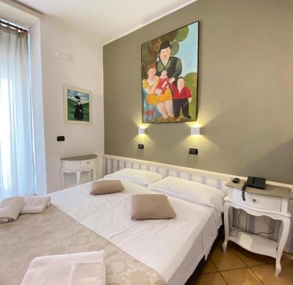 اتاق استاندارد چهار تخته, Europeo Napoli