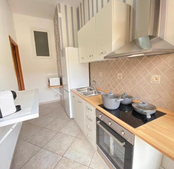 آپارتمان سوپریور 1 خوابه, Europeo Napoli