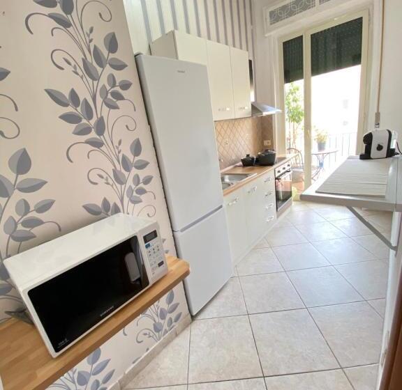 آپارتمان سوپریور 1 خوابه, Europeo Napoli