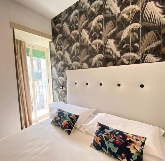 اتاق سوپریور, Europeo Napoli