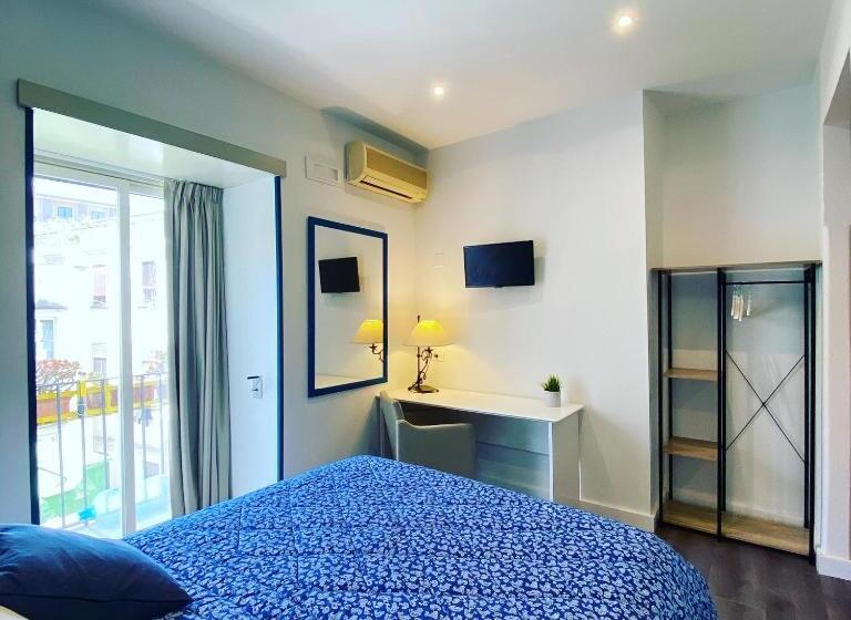 اتاق سوپریور, Europeo Napoli