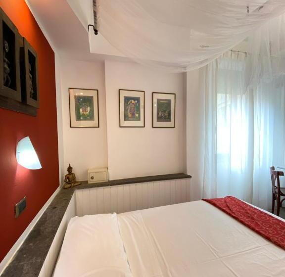 اتاق استاندارد, Europeo Napoli