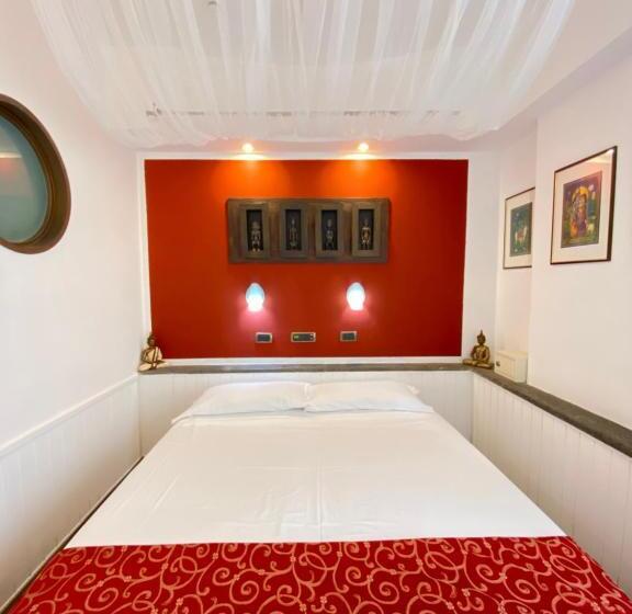 اتاق استاندارد, Europeo Napoli