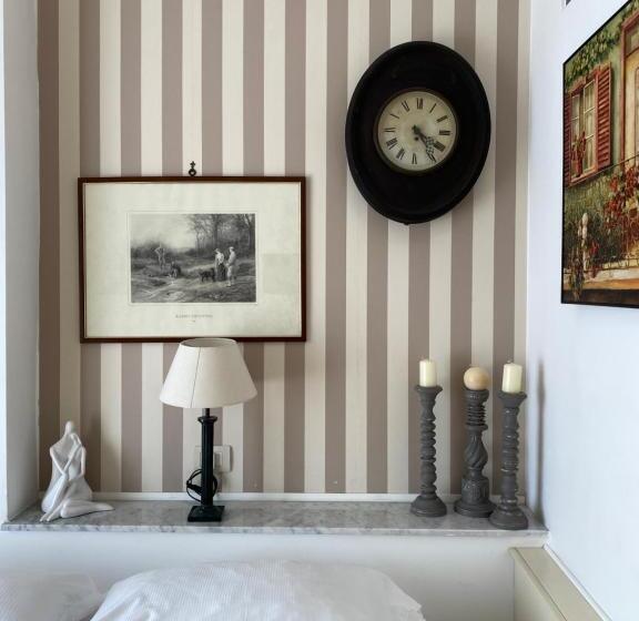 اتاق استاندارد چهار تخته, Europeo Napoli