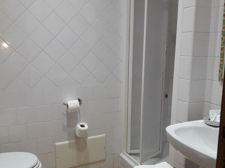 اتاق استاندارد, Europeo Napoli