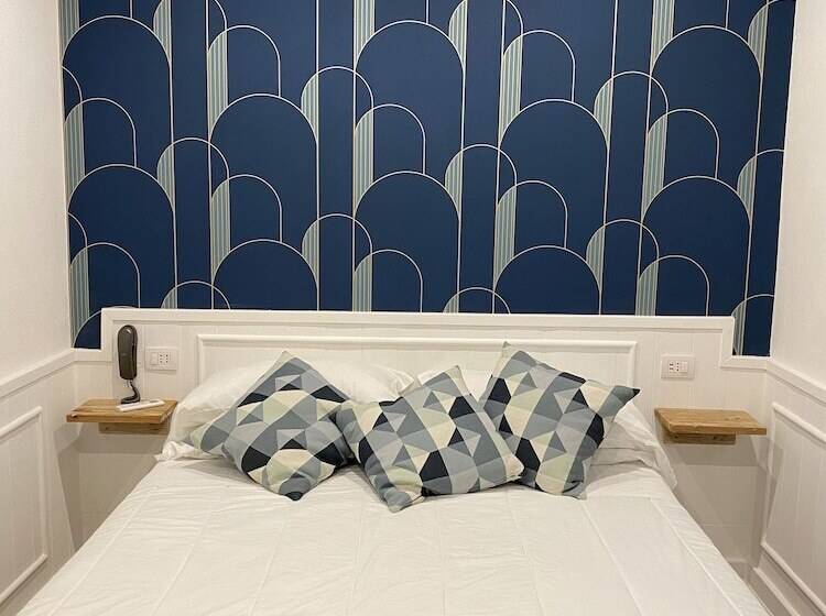 اتاق استاندارد, Europeo Napoli