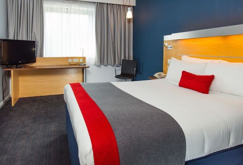חדר סטנדרט, Holiday Inn Express Stevenage, An Ihg