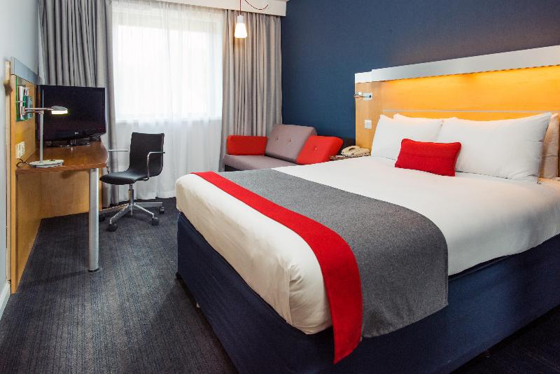 חדר סטנדרט, Holiday Inn Express Stevenage, An Ihg