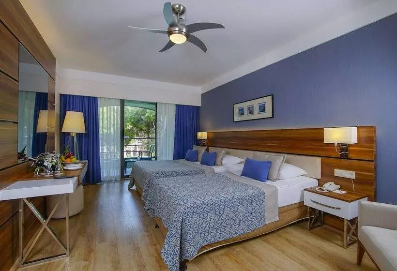 اتاق استاندارد, Limak Atlantis Deluxe Hotel Belek