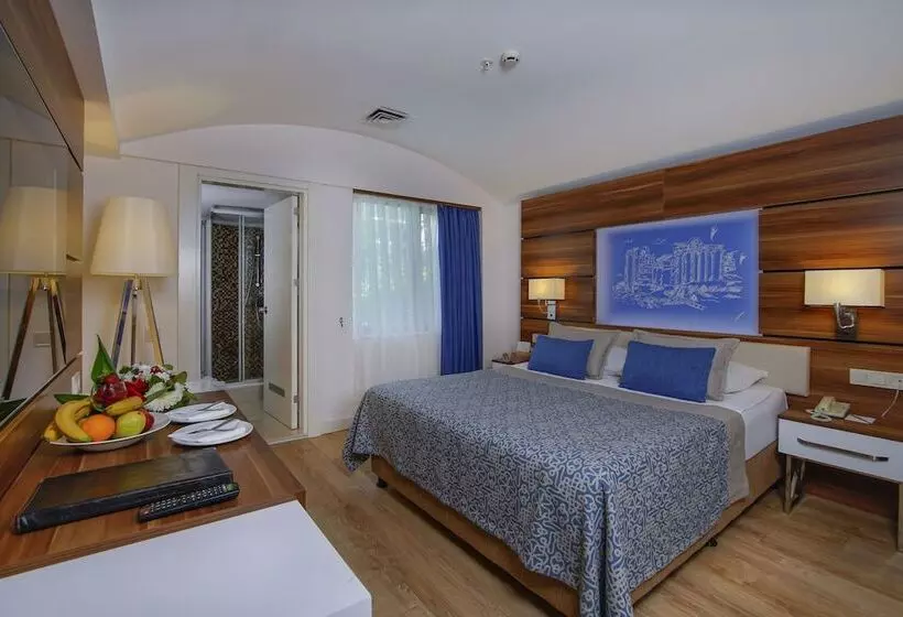 اتاق خانوادگی, Limak Atlantis Deluxe Hotel Belek