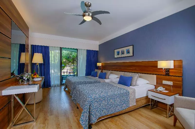 اتاق اکونومی, Limak Atlantis Deluxe Hotel Belek
