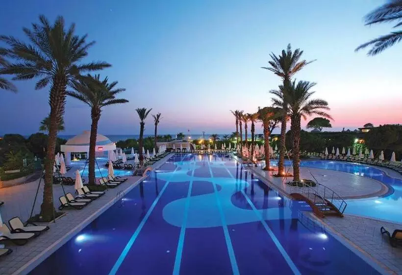اتاق استاندارد, Limak Atlantis Deluxe Hotel Belek