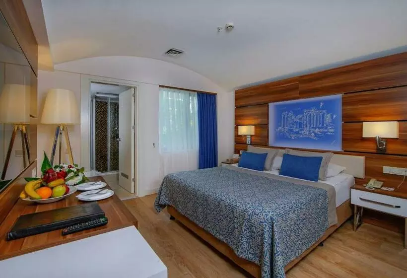 اتاق خانوادگی, Limak Atlantis Deluxe Hotel Belek