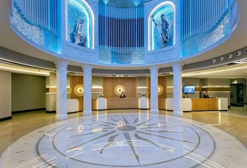 سوئیت با وان آب گرم, Limak Atlantis Deluxe Hotel Belek