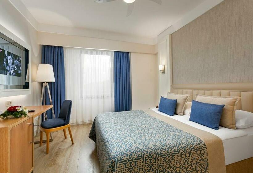 Президентский Люкс, Limak Atlantis Deluxe Hotel Belek