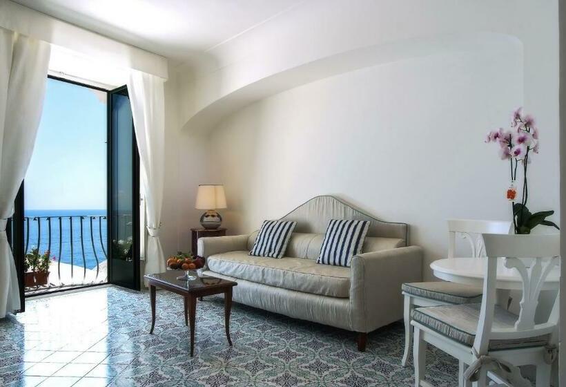 带大床的高级房间, Montemare