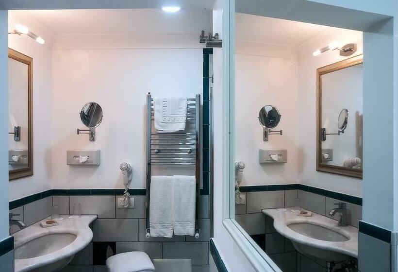 豪华海景房, Montemare