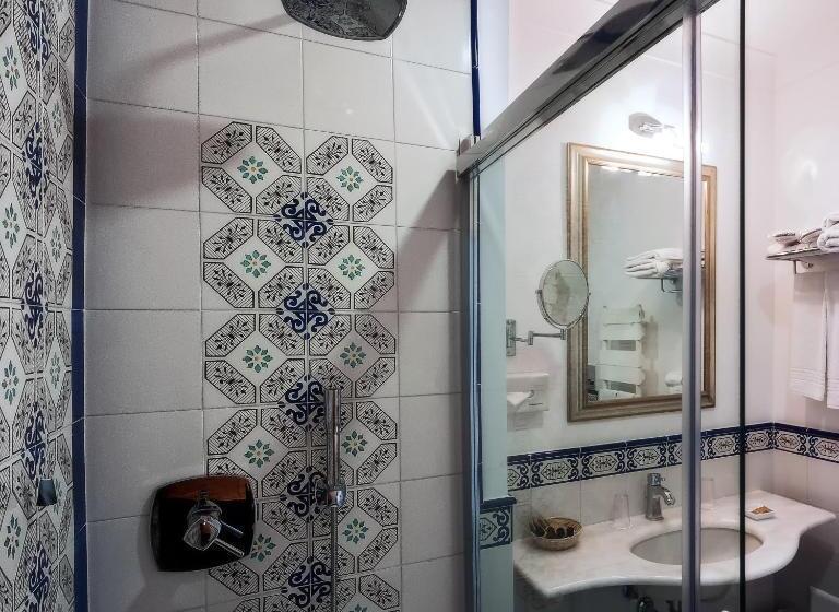 豪华海景房, Montemare